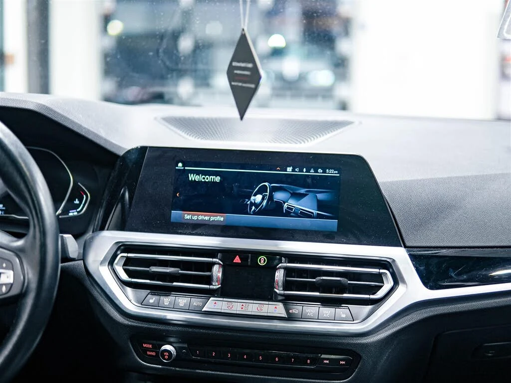 BMW 330 * HARMON&KARDON* * HeadUp* A���������* (���� �� �� | Mobile.bg � ����������� 11