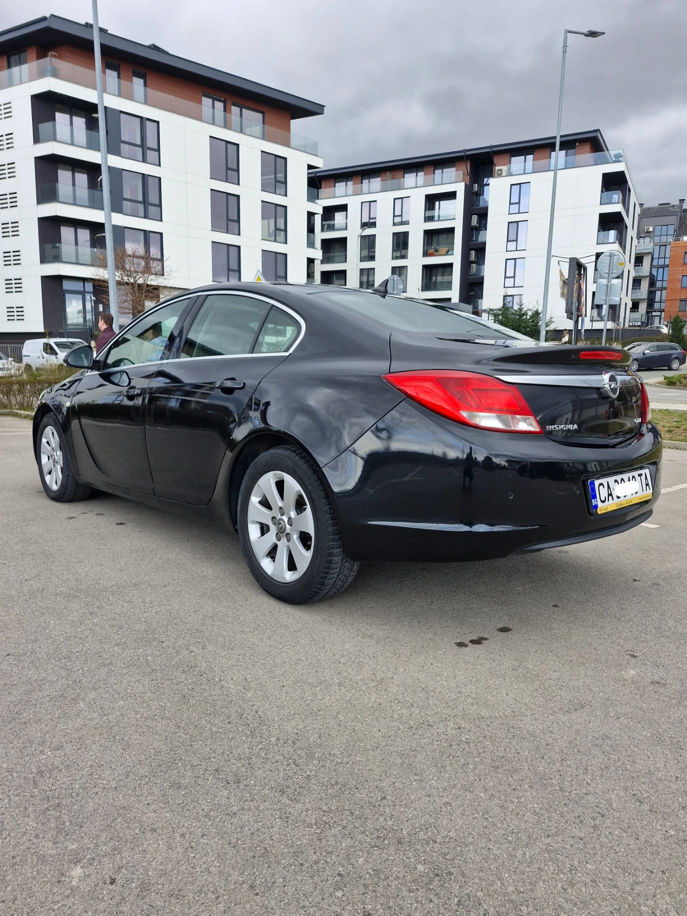 Opel Insignia, снимка 8 - Автомобили и джипове - 53986304