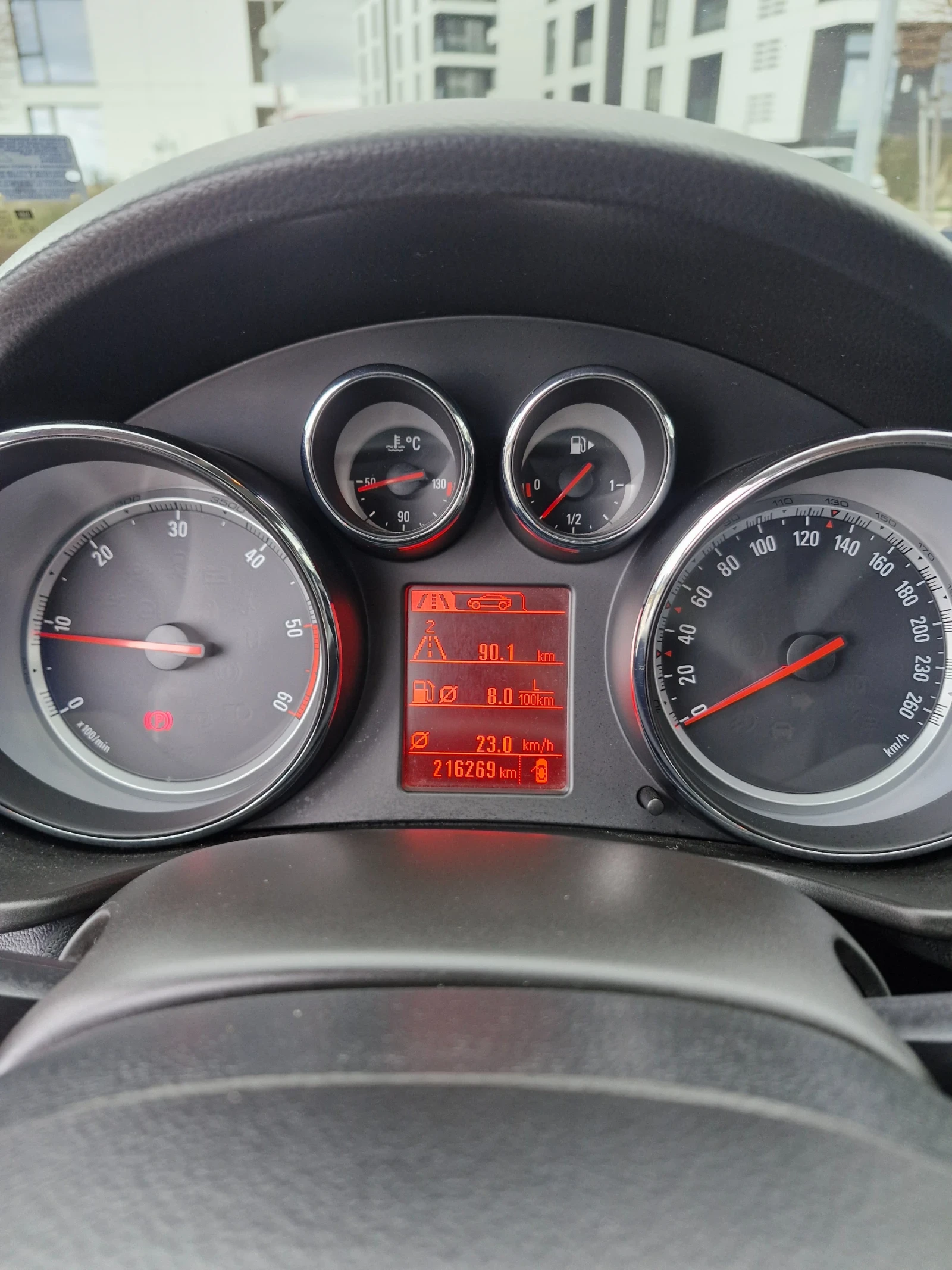 Opel Insignia, снимка 10 - Автомобили и джипове - 53986304