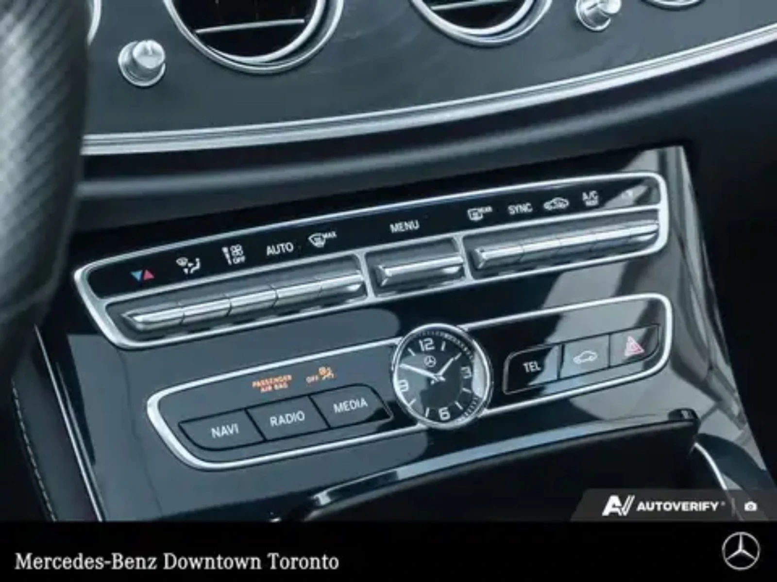 Mercedes-Benz E 400 2017/64000KM/M276/PANO/BURNMASTER/360/4MATIC, снимка 10 - Автомобили и джипове - 54031112