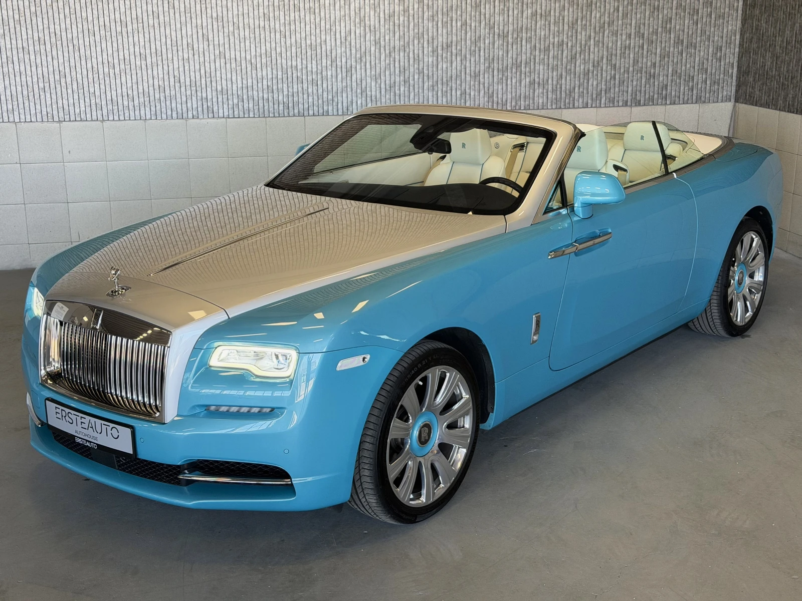 Rolls-Royce Dawn, снимка 3 - Автомобили и джипове - 54340592