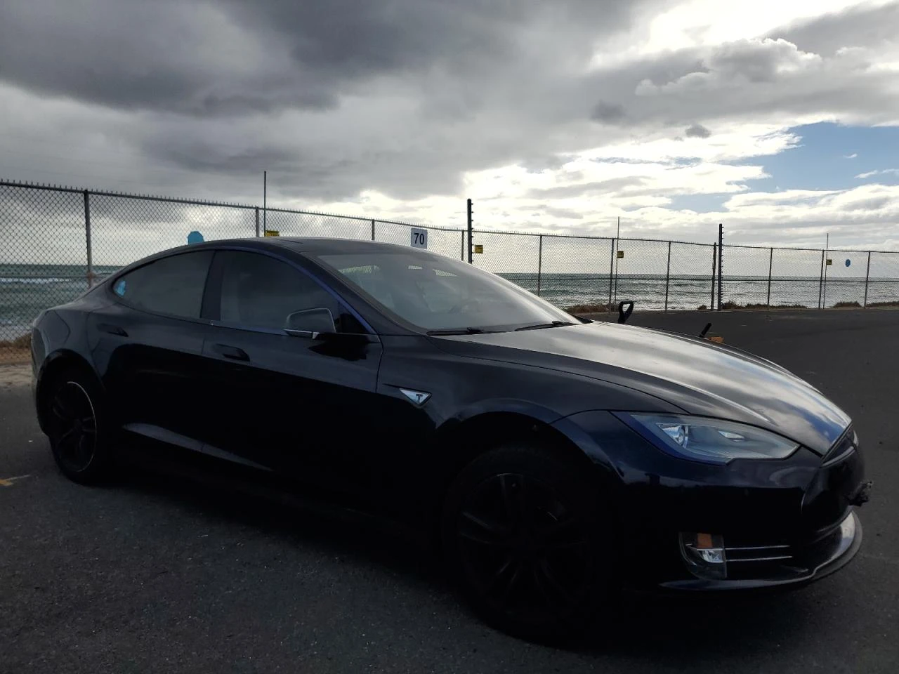 Tesla Model S P85, снимка 4 - Автомобили и джипове - 54623276