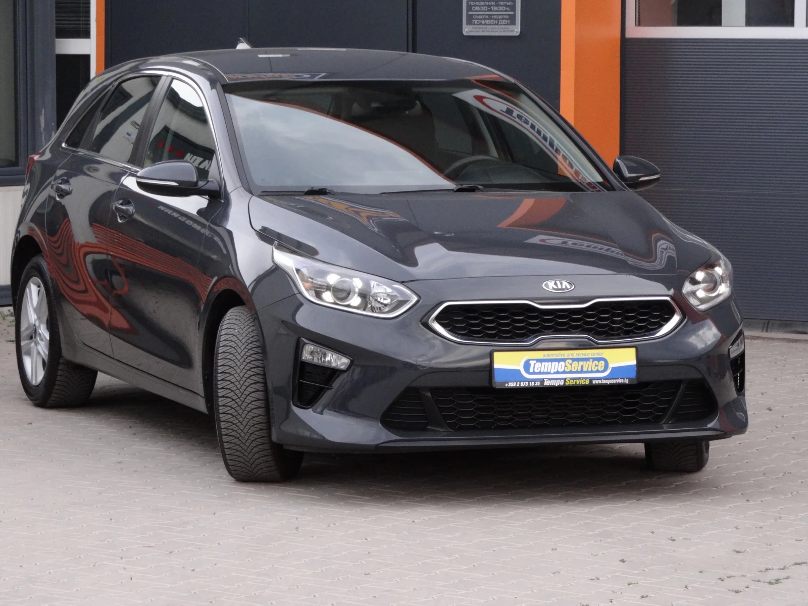 Kia Ceed 1.6crdi-116k.c. /Navi/Camera/Led/Euro-6/, снимка 7 - Автомобили и джипове - 55315074