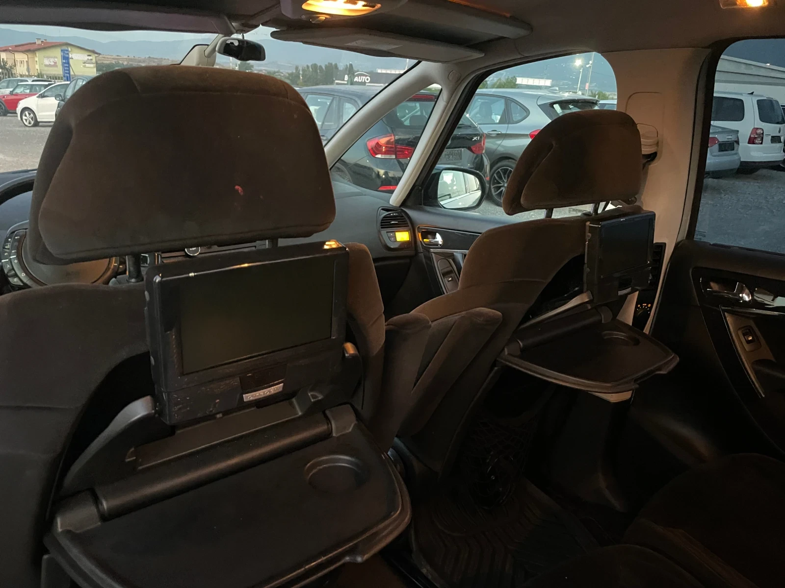 Citroen Grand C4 Picasso 2.0HDI 6+ 1 AUTOMATIC NAVI TV/DVD | Mobile.bg � ����������� 16