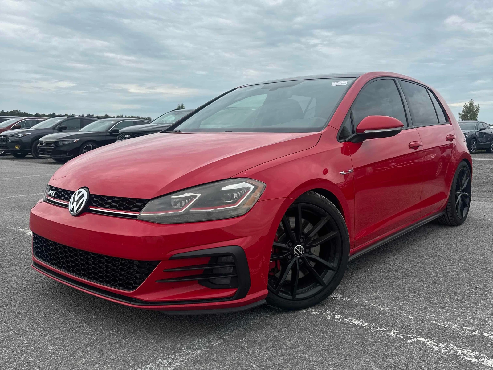 VW Golf  5 door Manual / CARFAX / АВТОКРЕДИТ 