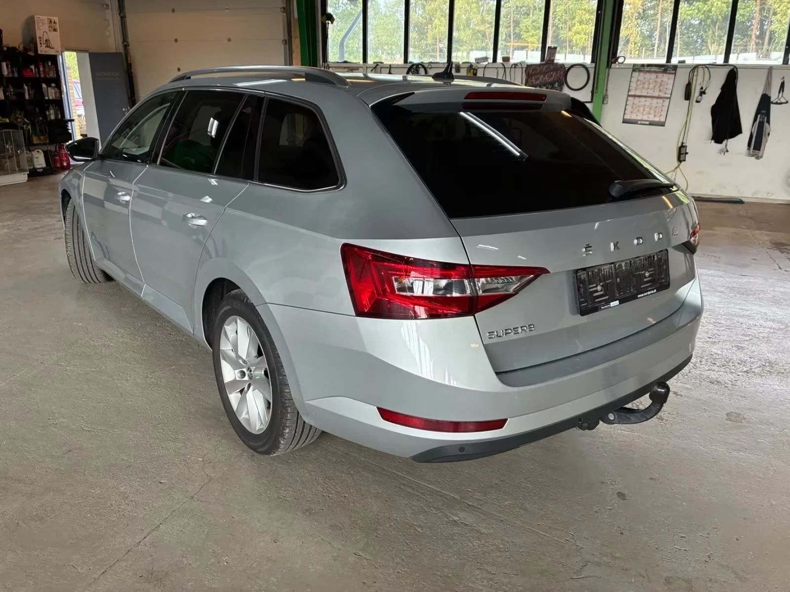 Skoda Superb 2.0 TDI 150 | Combi | DSG7 | MY2021, снимка 4 - Автомобили и джипове - 56149896