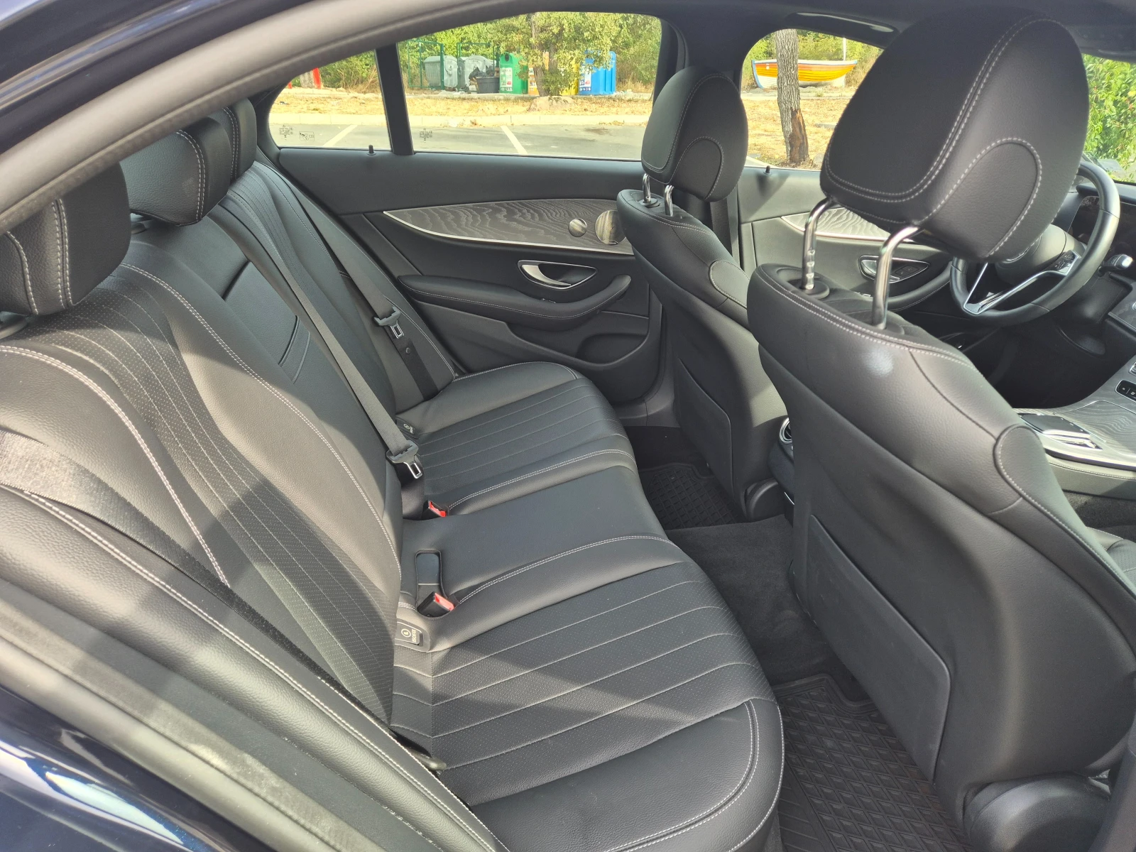 Mercedes-Benz E 350 E 350 4matic, снимка 8 - Автомобили и джипове - 56646945