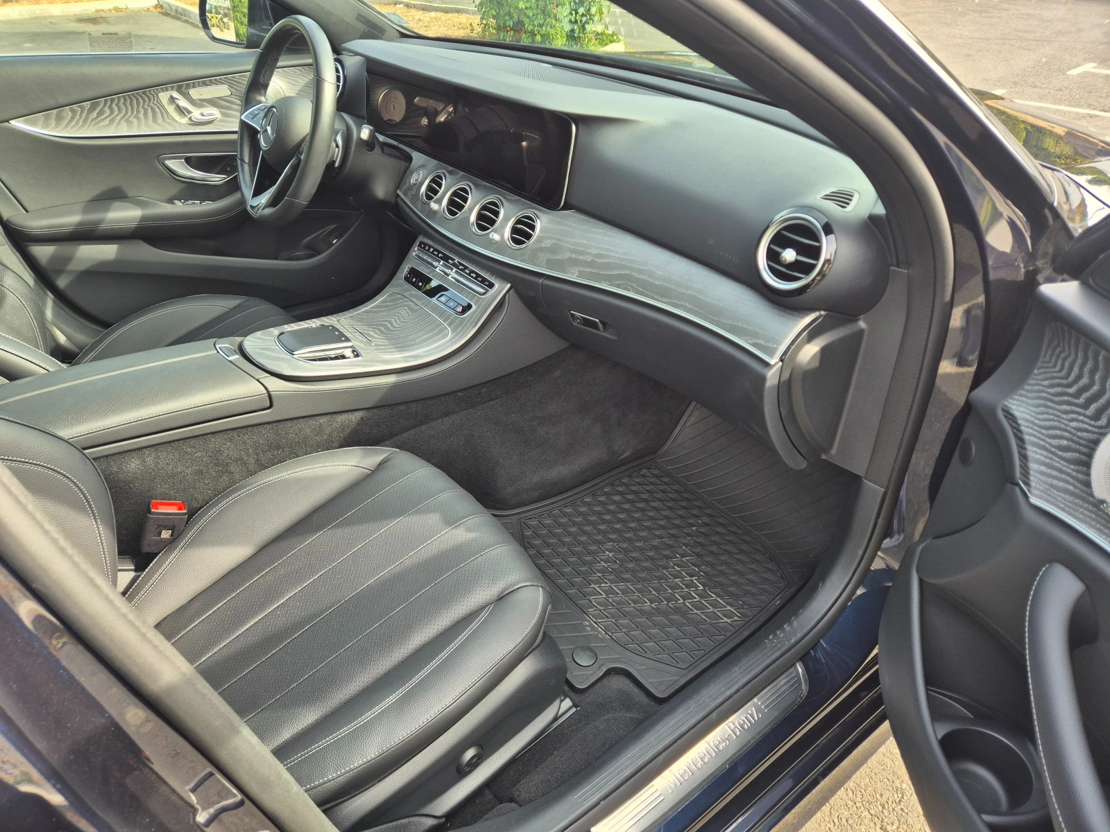 Mercedes-Benz E 350 E 350 4matic, снимка 11 - Автомобили и джипове - 56646945