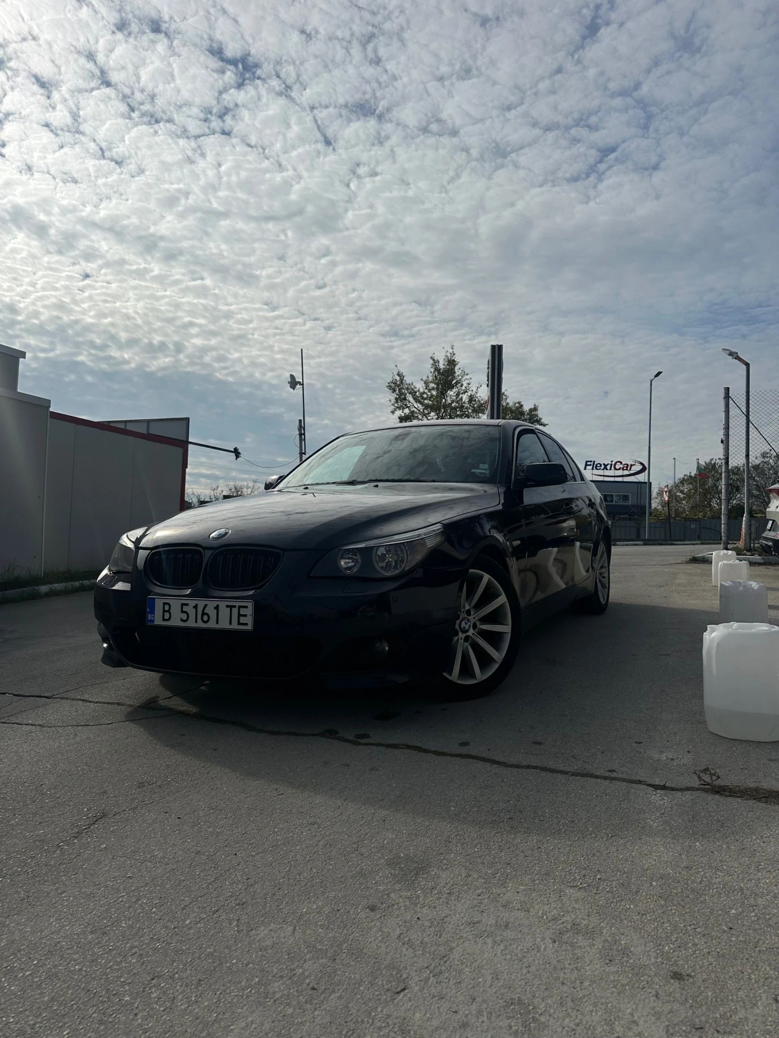 BMW 525