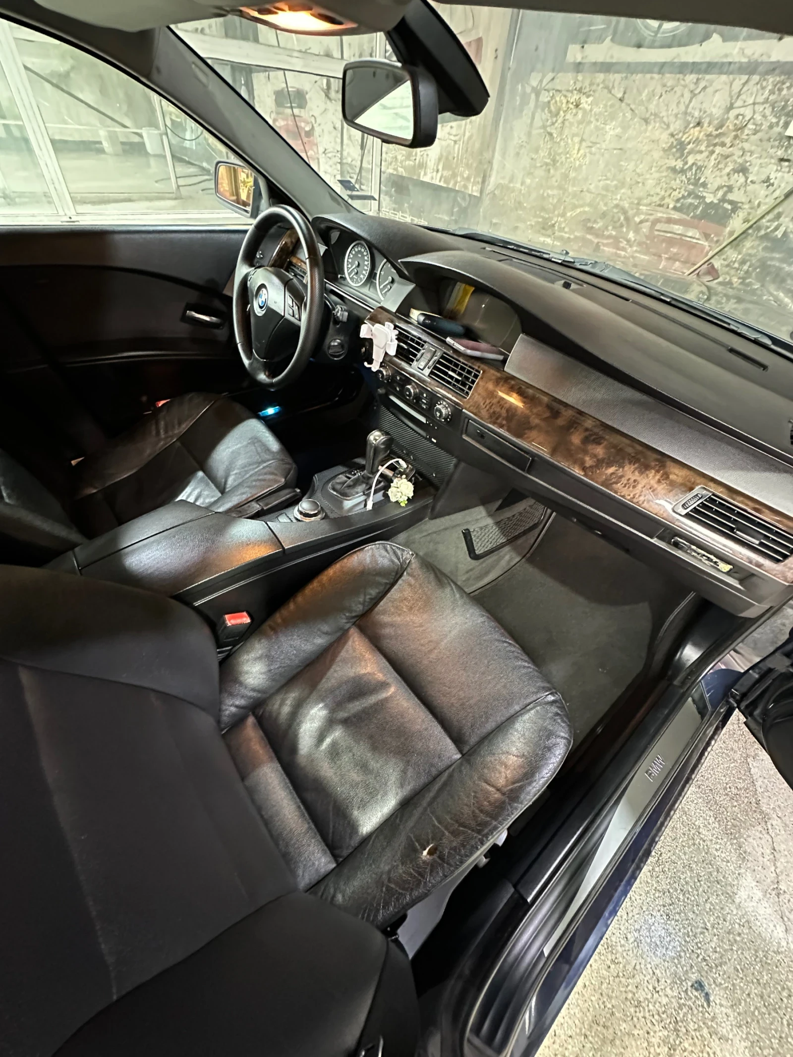 BMW 525, снимка 7 - Автомобили и джипове - 56679669