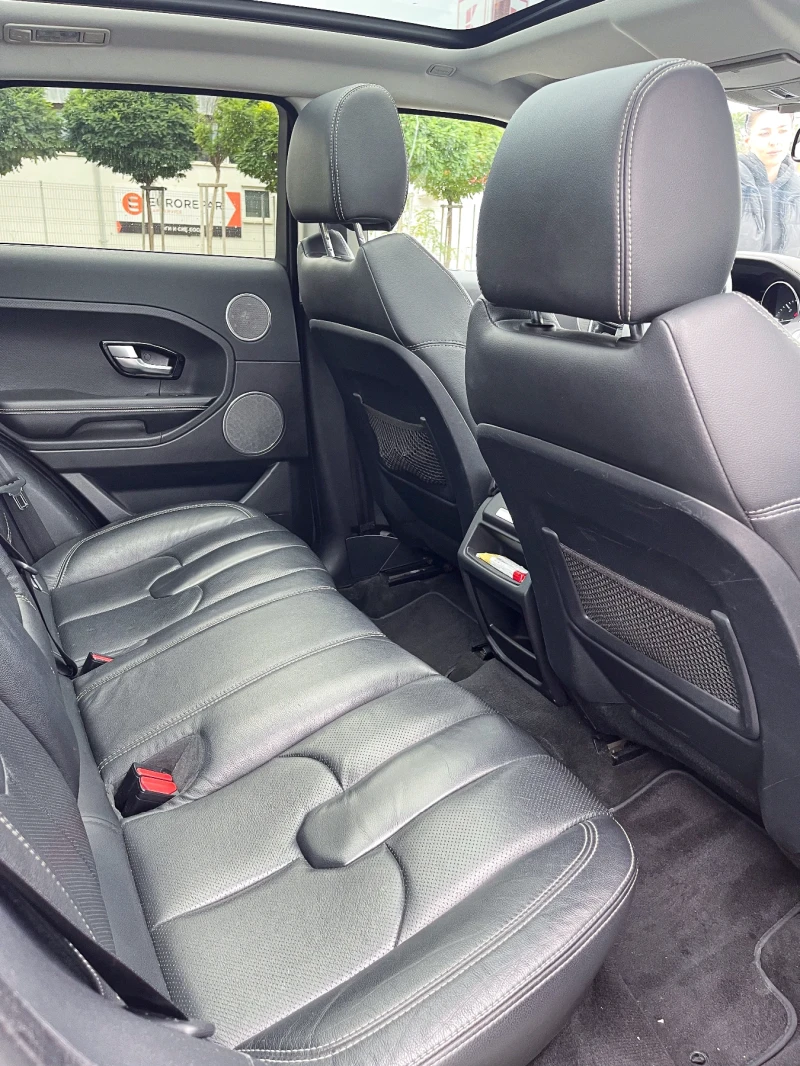 Land Rover Range Rover Evoque, снимка 14 - Автомобили и джипове - 51954379