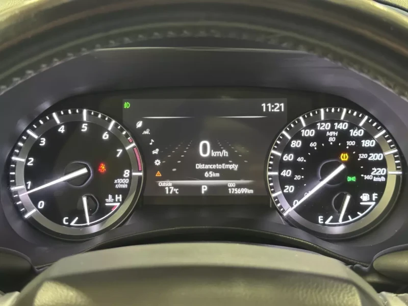 Toyota Highlander 3.5 V6 / XLE / 7 Seats / Carplay, снимка 8 - Автомобили и джипове - 52749534