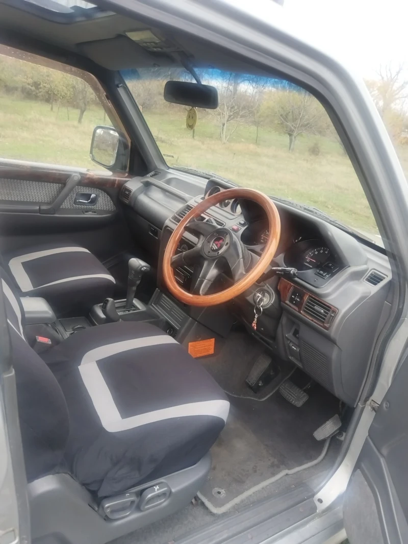 Mitsubishi Pajero V6 3000, снимка 11 - Автомобили и джипове - 52453868
