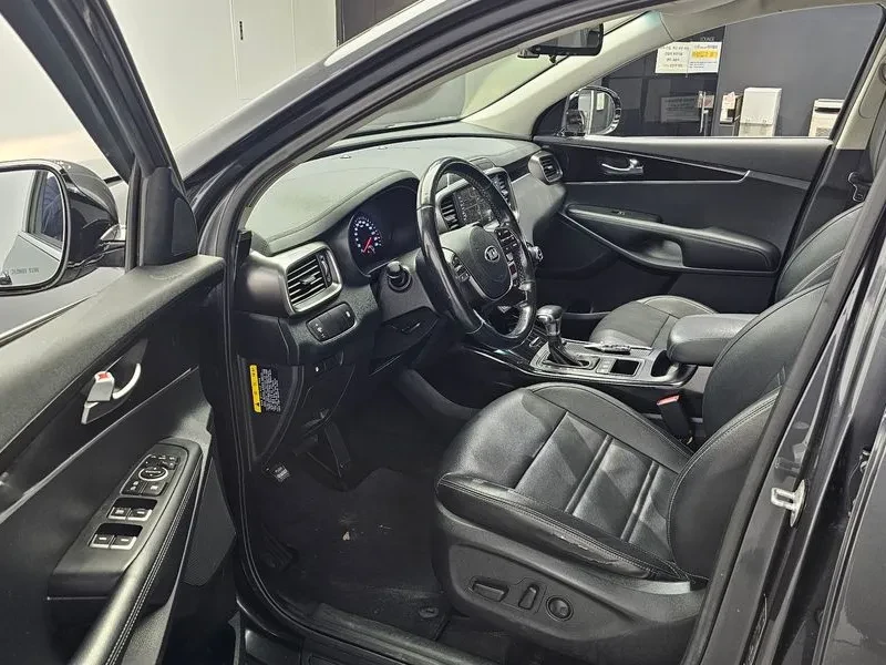 Kia Sorento 2.0 4WD PRESTIGE, снимка 10 - Автомобили и джипове - 54997172