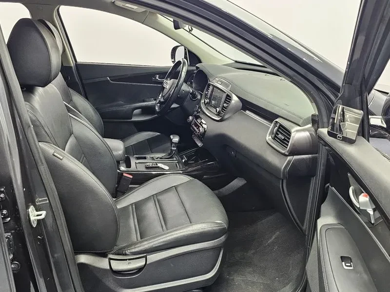 Kia Sorento 2.0 4WD PRESTIGE, снимка 11 - Автомобили и джипове - 54997172