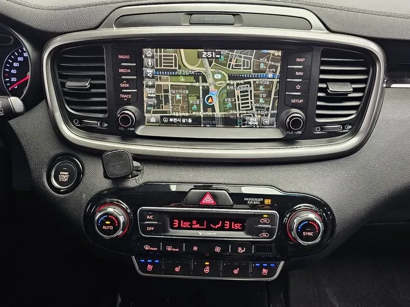 Kia Sorento 2.0 4WD PRESTIGE, снимка 14 - Автомобили и джипове - 54997172
