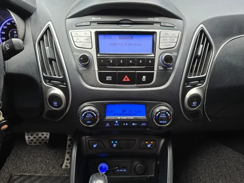 Hyundai Tucson Diesel 2Wd Lx20 Premier, снимка 14 - Автомобили и джипове - 55739911