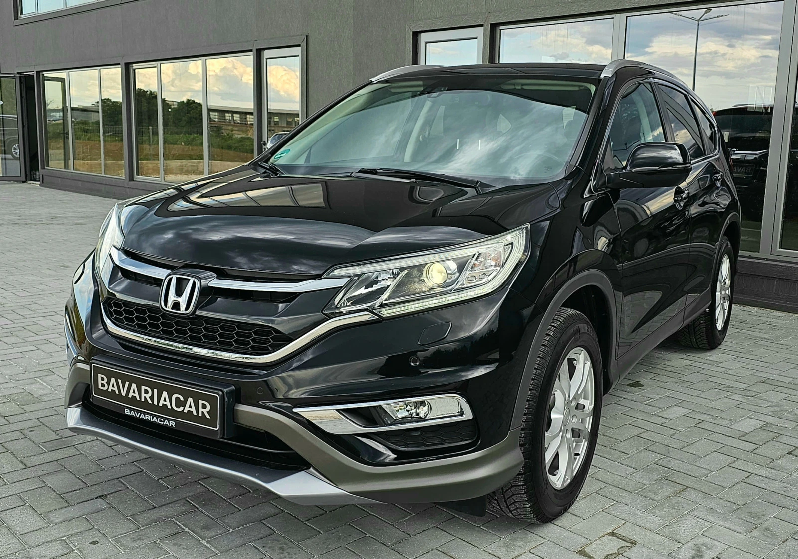 Honda Cr-v Lifestyle* Germany* 4x4* Kamera* Navi* Euro6 - изображение 2