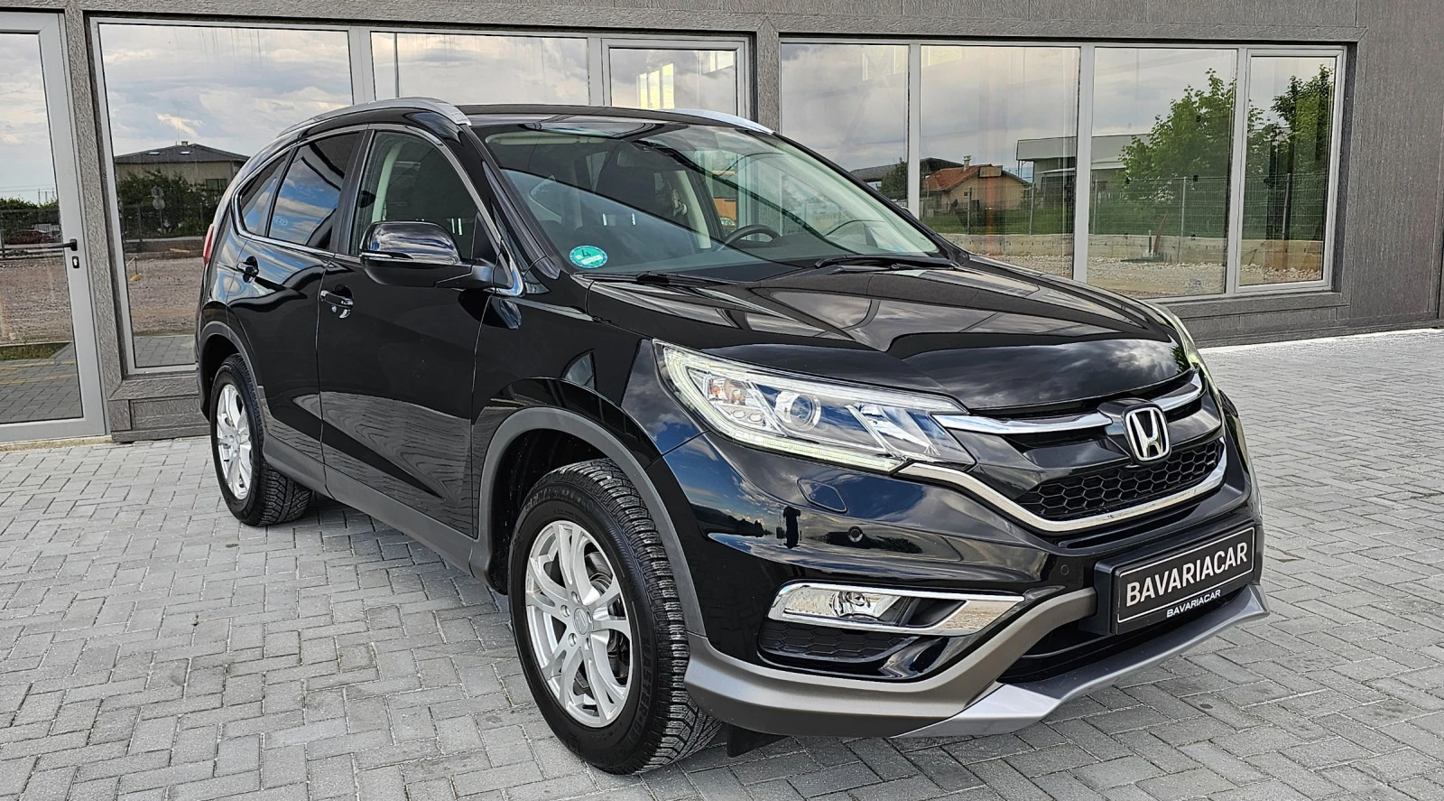 Honda Cr-v Lifestyle* Germany* 4x4* Kamera* Navi* Euro6 - изображение 4