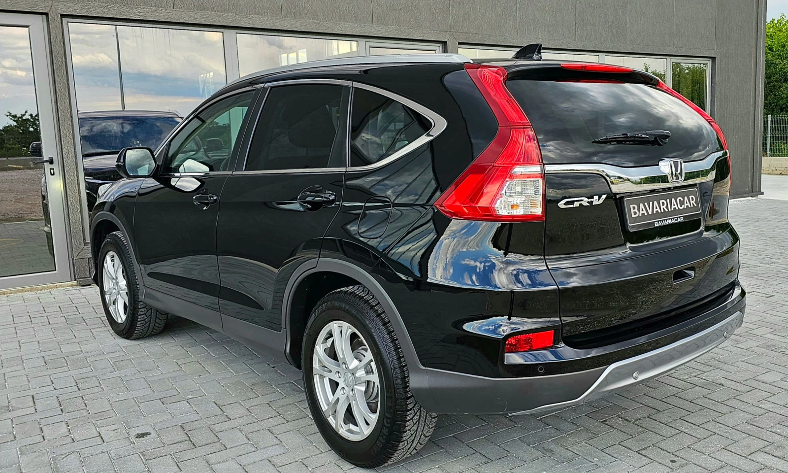 Honda Cr-v Lifestyle* Germany* 4x4* Kamera* Navi* Euro6 - изображение 8