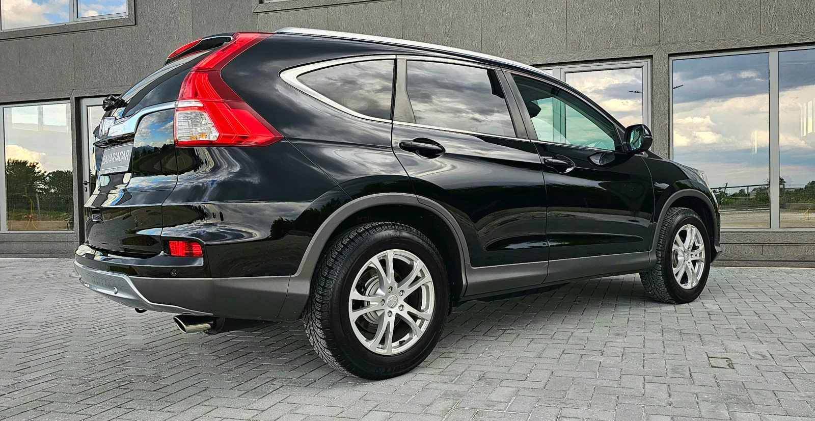 Honda Cr-v Lifestyle* Germany* 4x4* Kamera* Navi* Euro6 - изображение 7