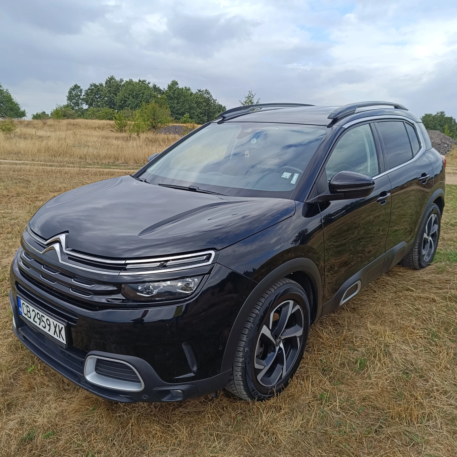 Citroen C5 Aircross 1.6i PURETECH 181EAT8 - изображение 5