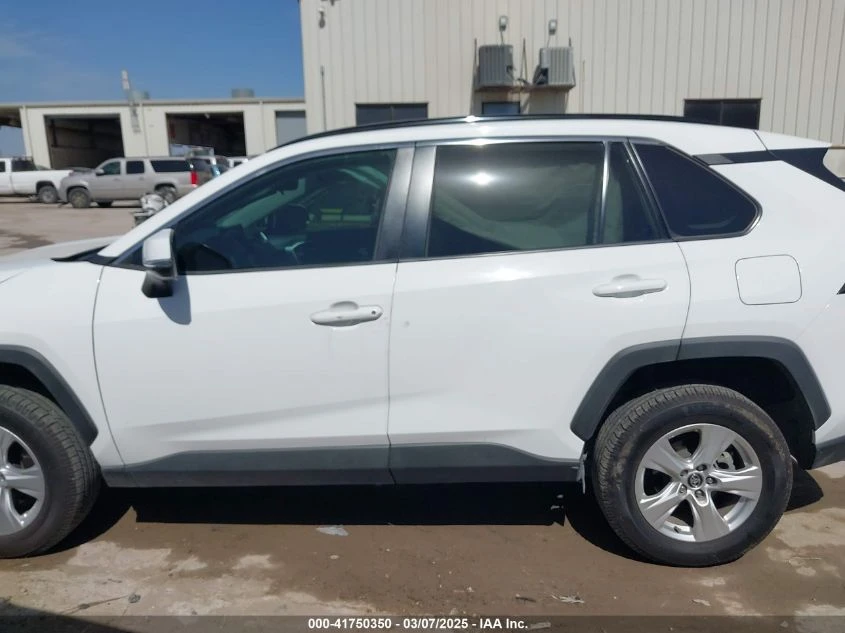 Toyota Rav4 2.5L I-4 DI, DOHC, VVT, 203HP Front Wheel Drive - изображение 7