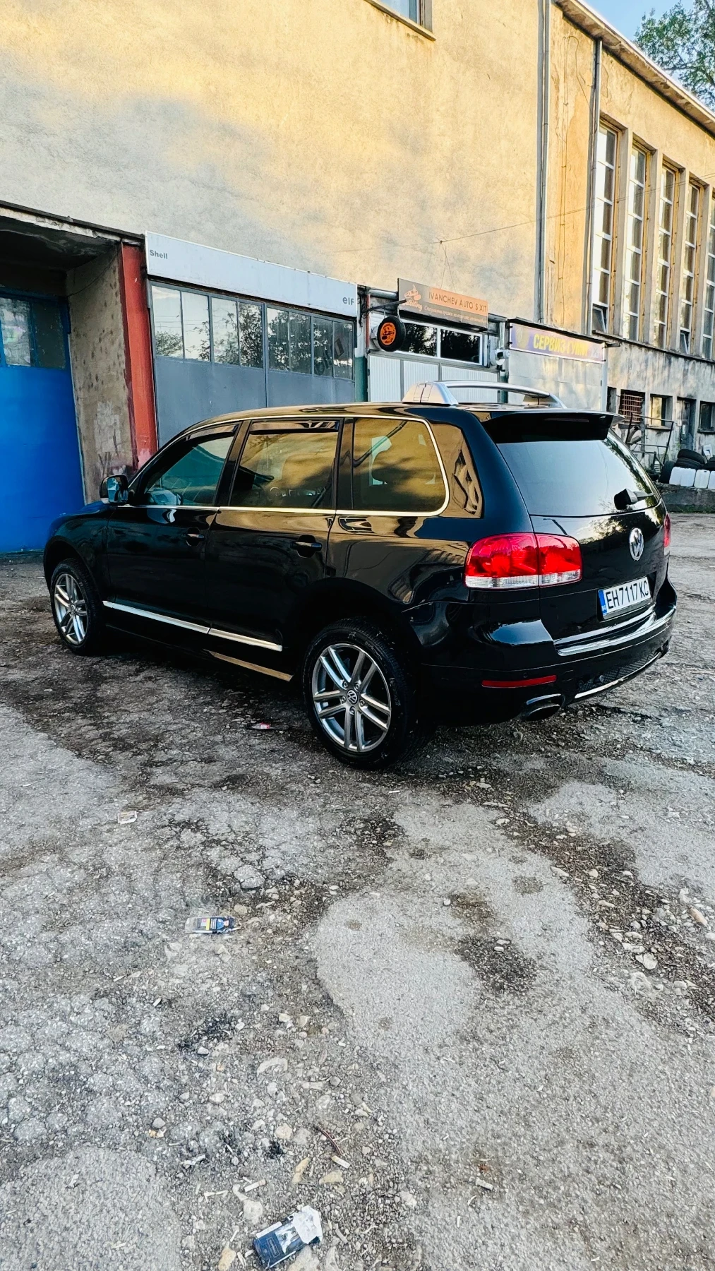 VW Touareg 3.0 - изображение 4