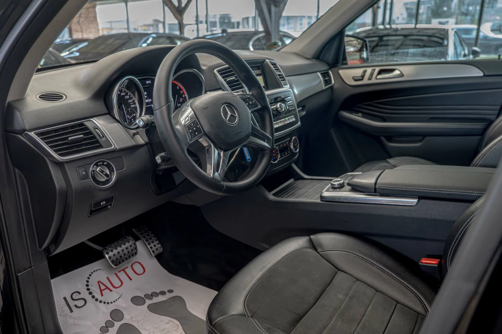 Mercedes-Benz ML 350 CDI BLUETEC/AirMatic/Подргев/Печка/PDC/Sport - изображение 7