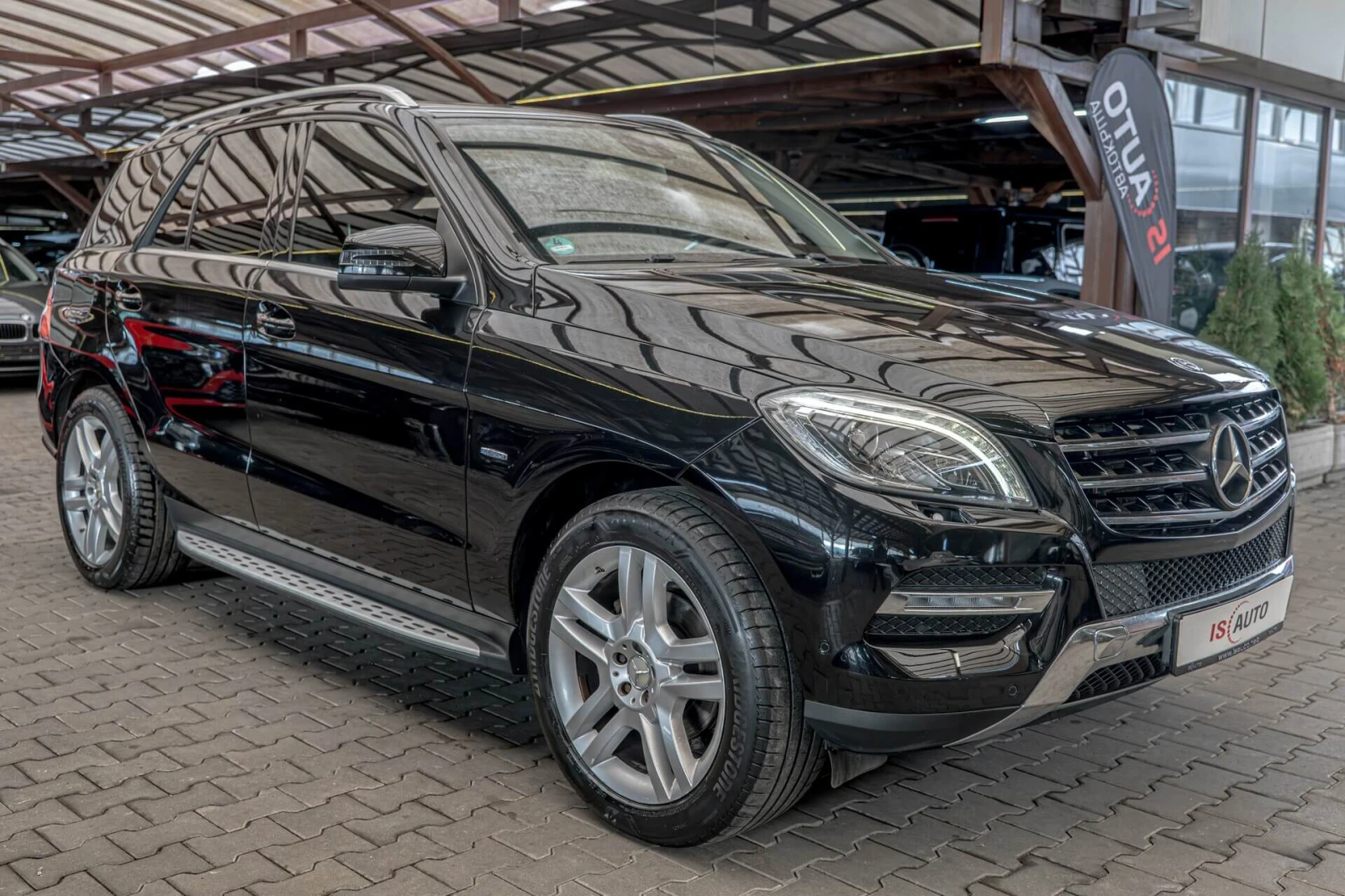 Mercedes-Benz ML 350 CDI BLUETEC/AirMatic/Подргев/Печка/PDC/Sport - изображение 2