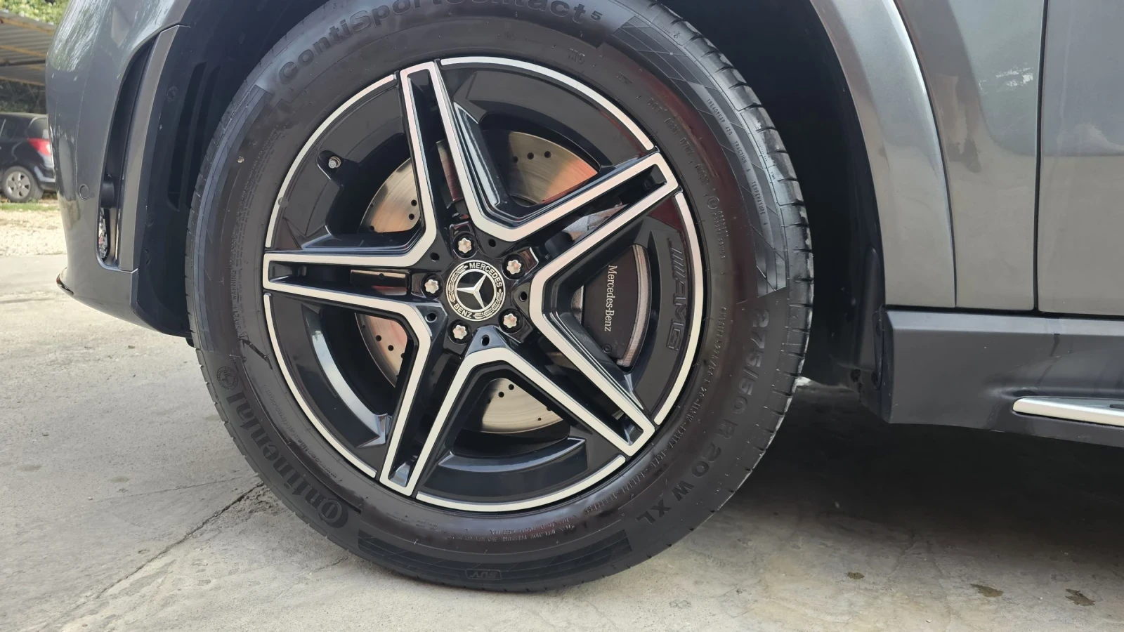 Mercedes-Benz GLE 350 4MATIC, AMG, MBUX, AMBIENT, 360, DISTRONIC, снимка 14 - Автомобили и джипове - 53989004