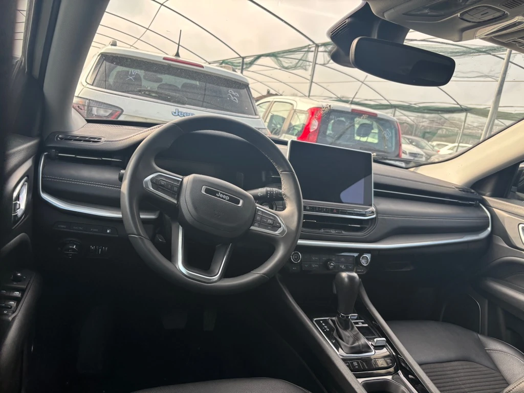 Jeep Compass 4xe 1.3 Limited - AWD, снимка 3 - Автомобили и джипове - 54254348