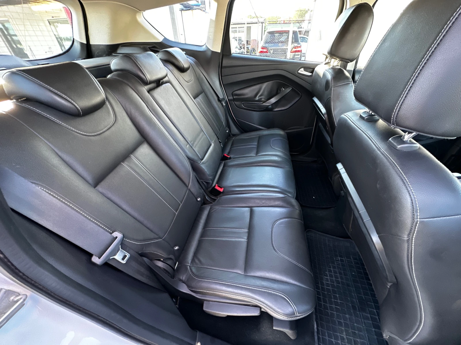 Ford Kuga 2.0TDCI 140к.с, снимка 15 - Автомобили и джипове - 54695622