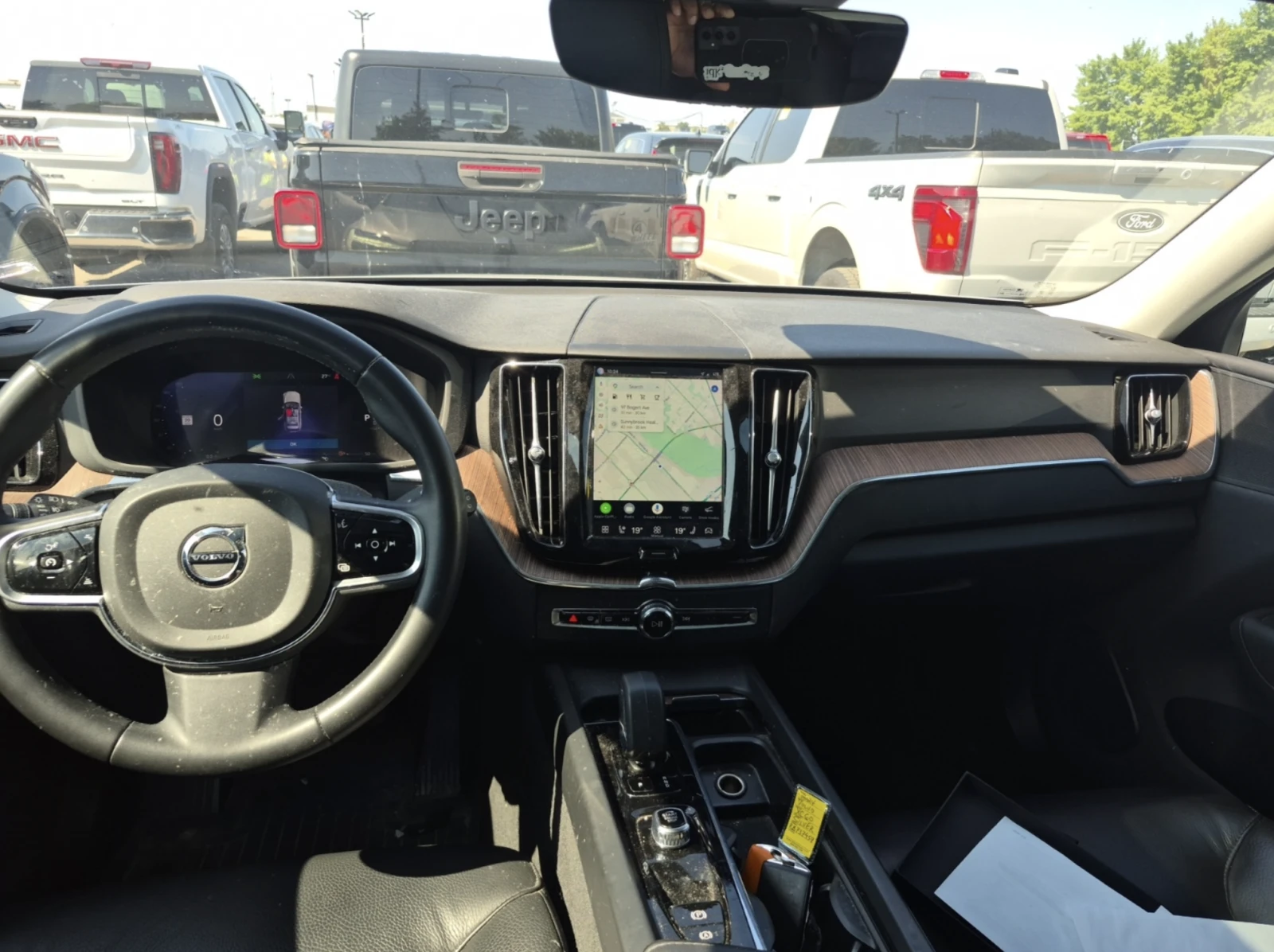 Volvo XC60 2024 Volvo XC60 PLUS DARK THEME, снимка 7 - Автомобили и джипове - 55586595