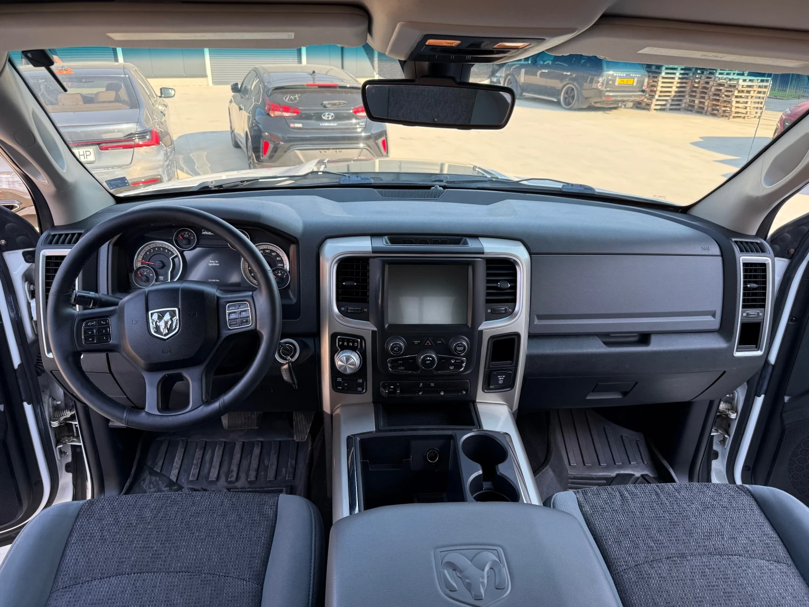 Dodge RAM 1500, снимка 6 - Автомобили и джипове - 55587958