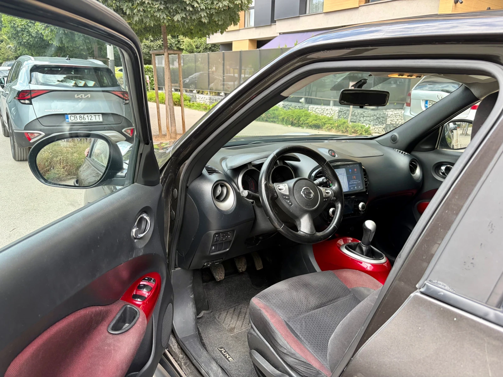 Nissan Juke, снимка 4 - Автомобили и джипове - 55596159
