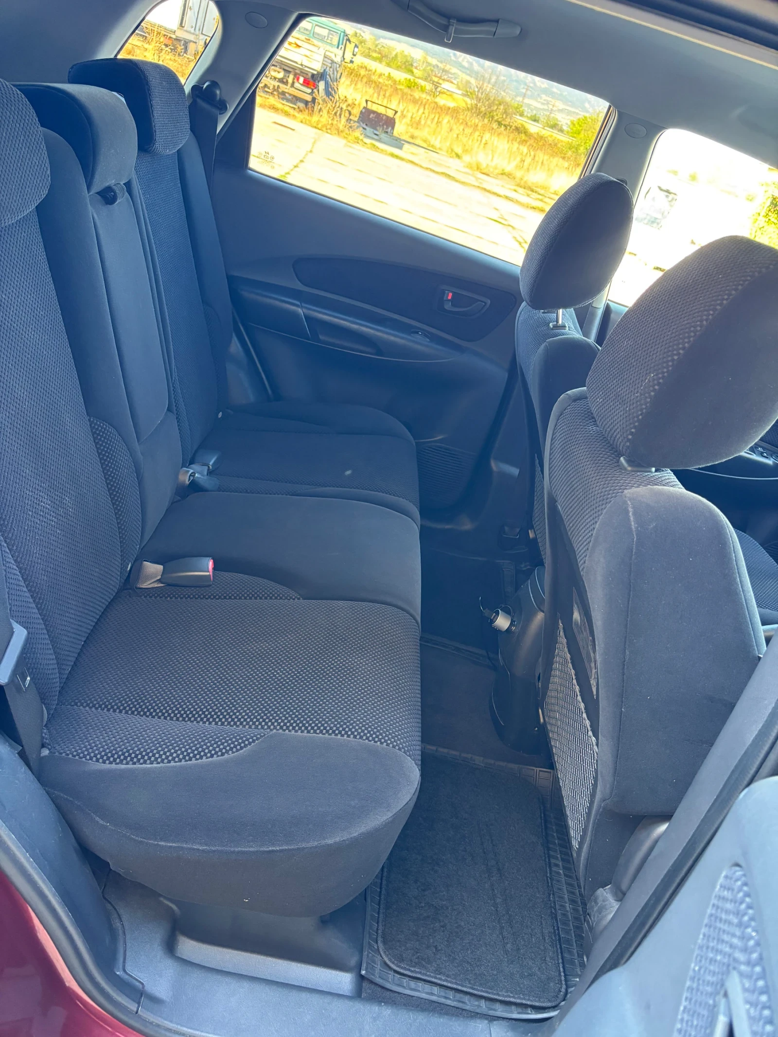Hyundai Tucson HYUNDAI TUKSON  CRDI 16V  DISEL 141kc, снимка 11 - Автомобили и джипове - 56131350