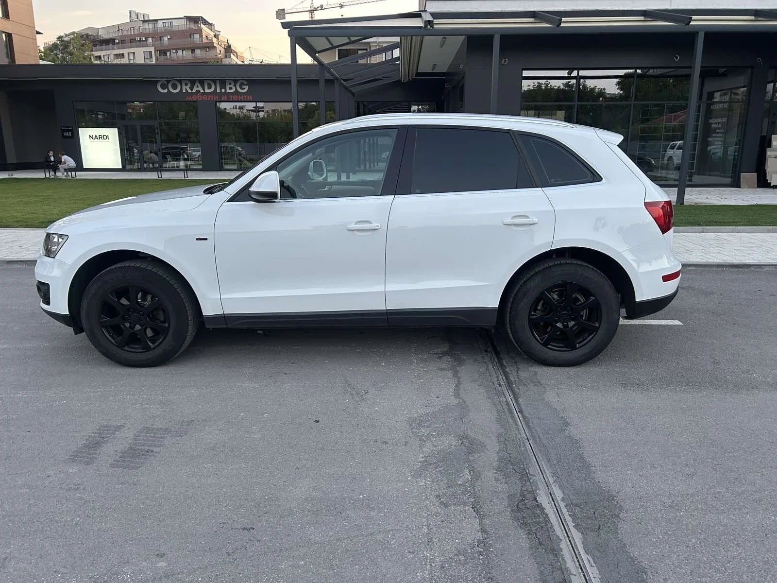 Audi Q5, снимка 3 - Автомобили и джипове - 56144582