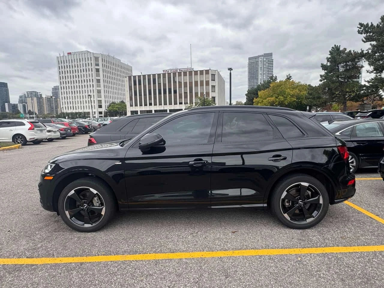 Audi Q5 * Technik S-line BLACK OPTIC * DIS* B&O* , снимка 7 - Автомобили и джипове - 56332149