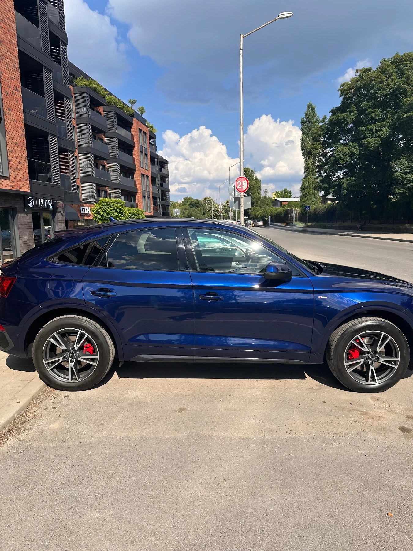 Audi Q5 Sportback S-line Quattro TDI/Matrix/B&O/HeadUp | Mobile.bg � ����������� 2