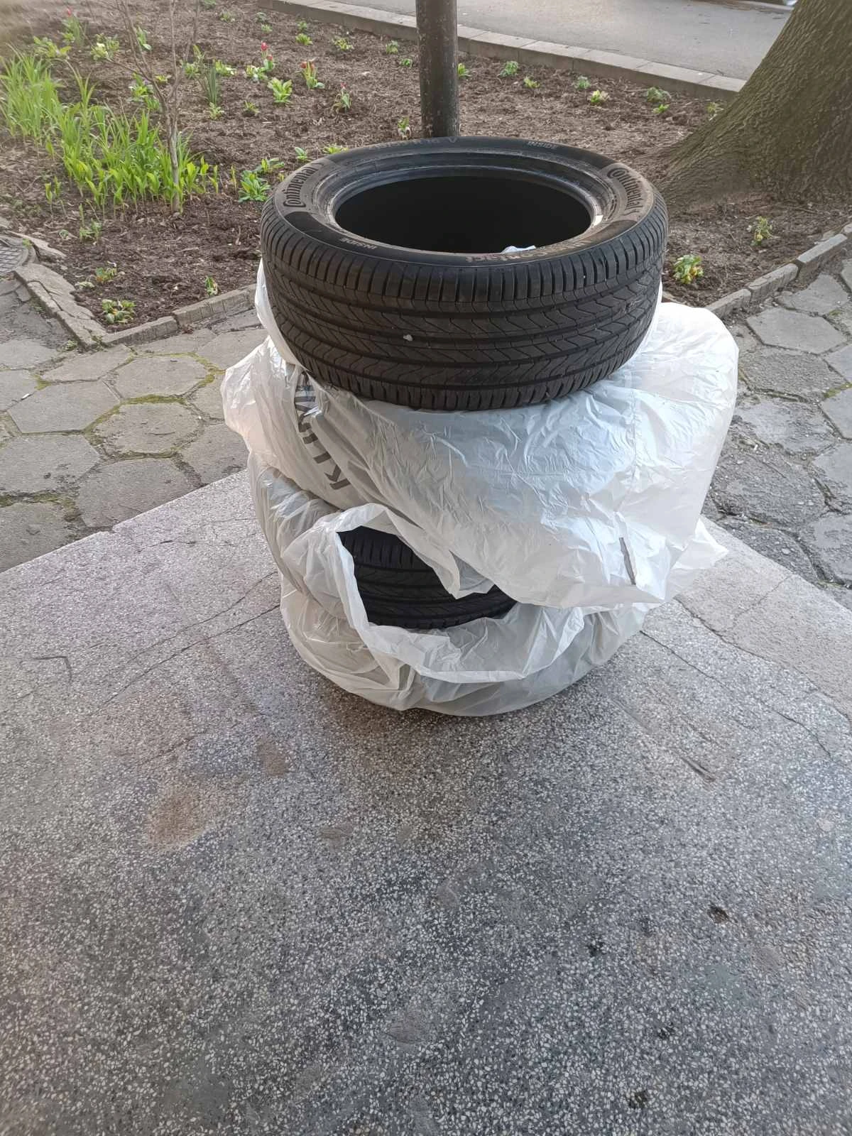 Гуми Летни 215/55R16, снимка 2 - Гуми и джанти - 54230005