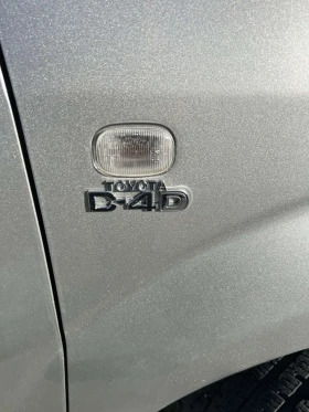 Toyota Corolla verso 2.2 D4D, снимка 6