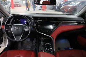 Toyota Camry * XSE * CARFAX * ПАНО * KEYLESS * ПОДГРЕВИ, снимка 9