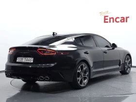Kia Stinger 2.0 TURBO 2WD PLATINUM, снимка 2