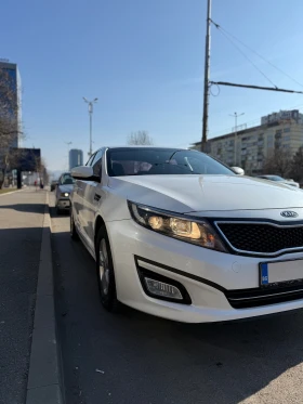 Снимка Kia K5