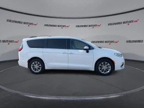 Chrysler Pacifica Touring L * * AWD * * Камера * * Черен Салон * *  - 25999 € / 50849.62 лв. - 87565499 4