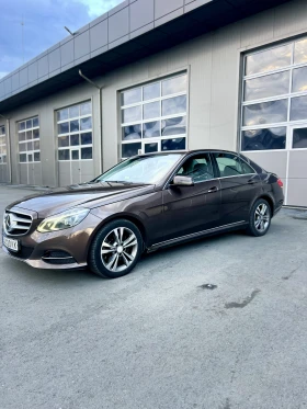 Mercedes-Benz E 220 4MATIC - 13300 € / 26012.54 лв. - 84770375 3