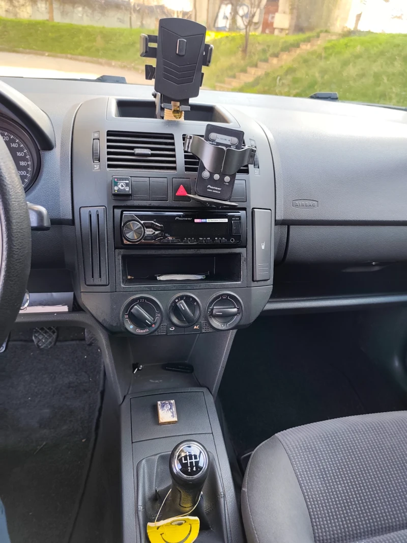 VW Polo  1.2 ГАЗ-ИНЖ   * А/С* !ТОП!, снимка 15 - Автомобили и джипове - 52844809