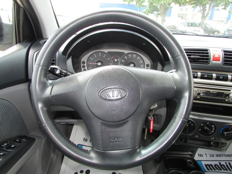 Kia Picanto 1.1i EURO4, снимка 11 - Автомобили и джипове - 40841518