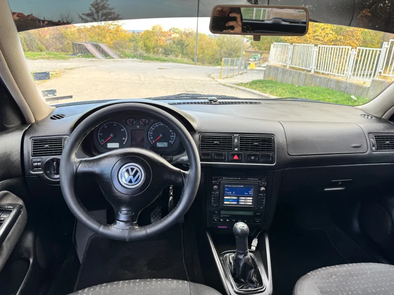 VW Golf 1.9TDI, снимка 10 - Автомобили и джипове - 47822918